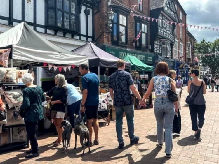 Nantwich Nub News has you covered for events taking place in the town every weekend (Nantwich Artisan Market).