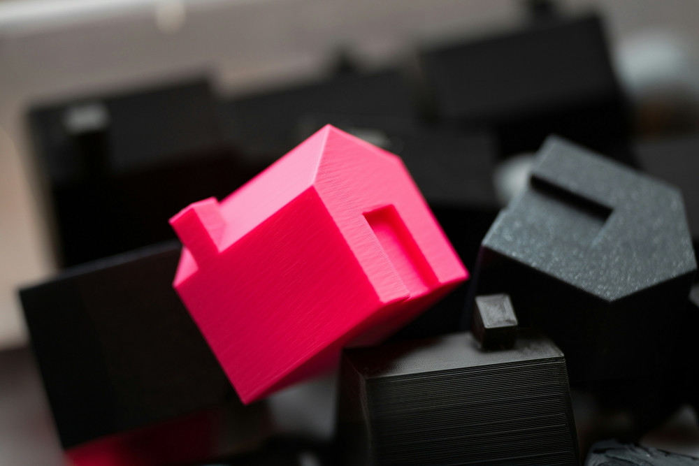 Estate agent Leslie & Co says having accurate material information—like lease details, flood risk and parking—can help smooth a sale and avoid legal issues under new consumer protection rules (credit: Jakub Żerdzicki/ Unsplash). Estate agent Leslie & Co says having accurate material information—like lease details, flood risk and parking—can help smooth a sale and avoid legal issues under new consumer protection rules (credit: Jakub Żerdzicki/ Unsplash).