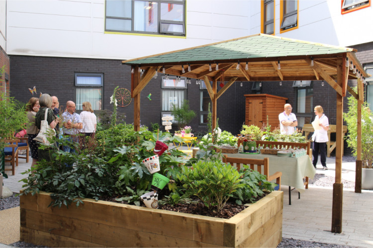 Stepping Hill Hospital in Stockport has a new therapy garden inspired by Alice in Wonderland (Image - Stockport NHSFT)