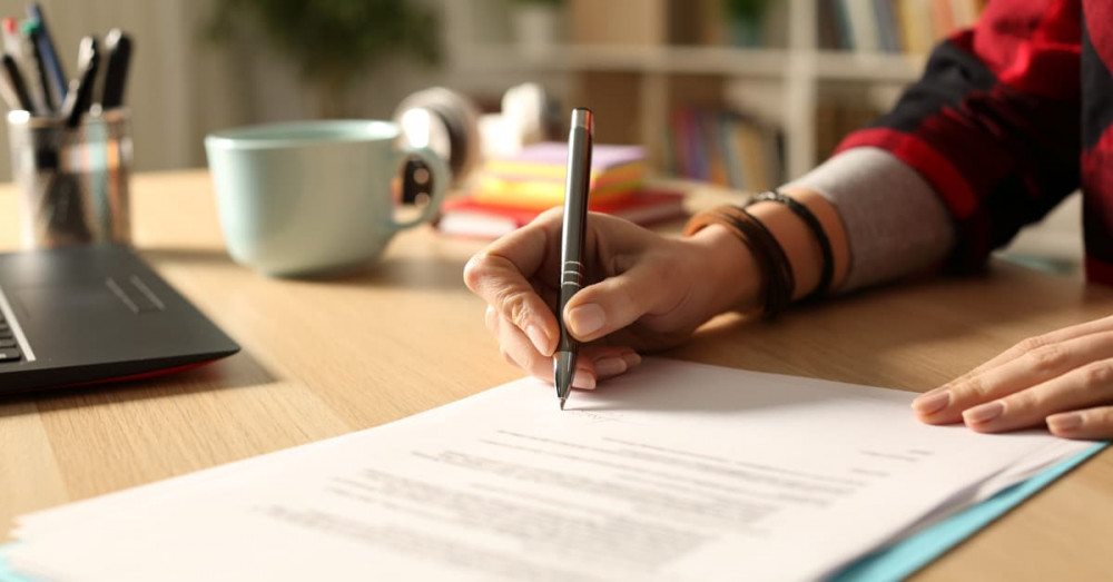 Shepton Mallet Town Council offers bid‑writing support for local not-for-profits seeking funding. Shepton Mallet Town Council offers bid‑writing support for local not-for-profits seeking funding.