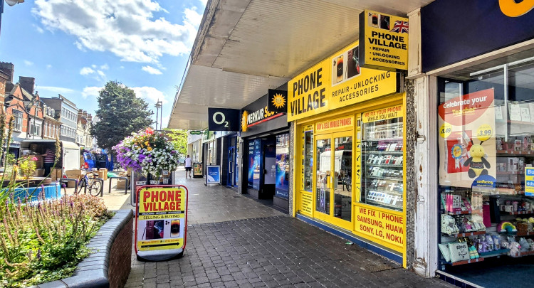Steven Zehi was arrested at Coventry Railway Station on Friday 27 June after entering Phone Village, Market Street, armed with a knife, threatening staff, before fleeing with the stolen items (Ryan Parker).