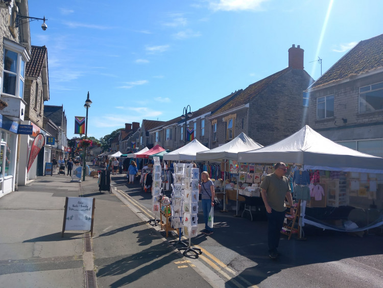 Street Parish Council invites residents to design a new logo for the town's Thursday market. 