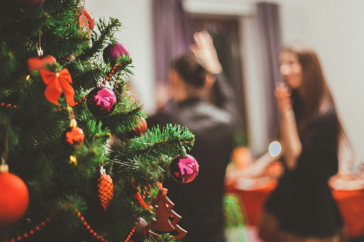 Somerset redefines office Christmas parties with immersive experiences. Options include chaotic dinners, prison-themed events, and more. 