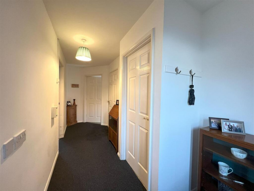 Hallway (Credit: Stephenson Browne) Hallway (Credit: Stephenson Browne)