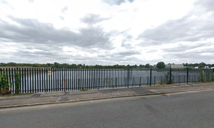 Thames Water is set to install 180 metres of safety barriers along Grand Junction Reservoir in Hampton to reduce the risk of vehicles entering the water (credit: Google Maps).