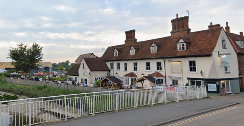 The Muddy Duck is a popular pub located at the bottom of Market Hill. The Muddy Duck is a popular pub located at the bottom of Market Hill.