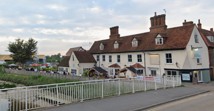 The Muddy Duck is a popular pub located at the bottom of Market Hill. 
