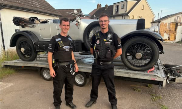 PS Curtis Price and PC Jacob Ponsonby in front of Rolls Royce Silver Ghost.