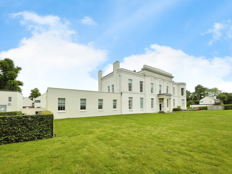 The home was originally constructed in the early 19th century for the then Mayor of Chester (Thornley Groves)