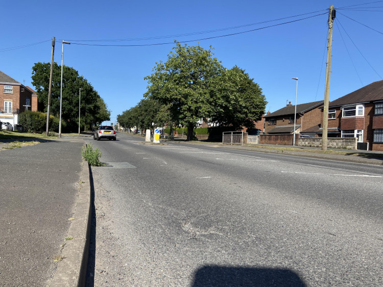 A councillor says there are still potholes in a Stoke-on-Trent road six months after he reported them. (LDRS)