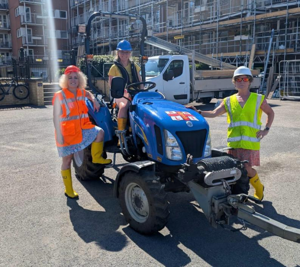 The Teddington RNLI launvhed both its lifeboats on Friday with an all-female shore crew (Credit: Teddington RNLI) The Teddington RNLI launvhed both its lifeboats on Friday with an all-female shore crew (Credit: Teddington RNLI)