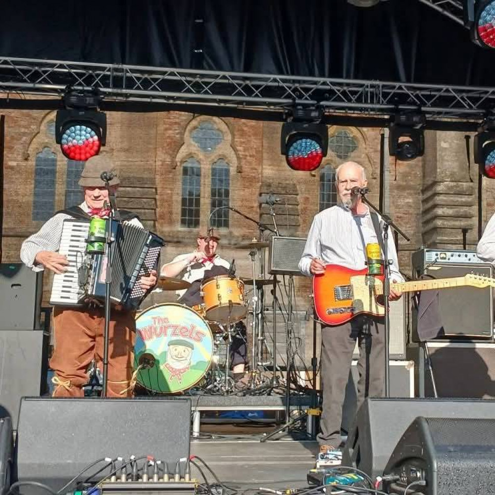 The Wurzels at Party in the Palace (Photo: Bishop's Palace). The Wurzels at Party in the Palace (Photo: Bishop's Palace).