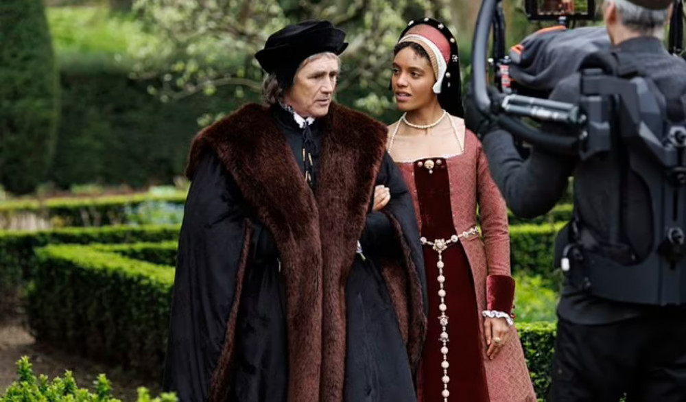 In September, The Bishop’s Palace in Wells hosts "The Costumes of Wolf Hall" exhibit. In September, The Bishop’s Palace in Wells hosts "The Costumes of Wolf Hall" exhibit.