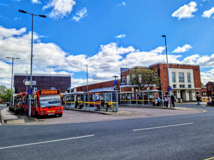 Currently, the government only gives Cheshire East Council £20 per person per year for buses (Nub News).