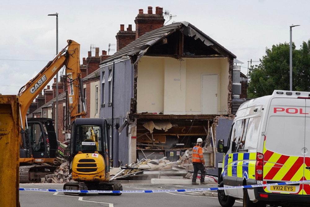Rose Fast Food, on Scotia Road, is being demolished. (Nub News) Rose Fast Food, on Scotia Road, is being demolished. (Nub News)