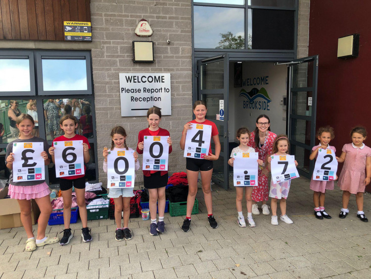 The Brookside Colour Run in Street raised over £6,000 for 2Wish Cymru in memory of Olivia.