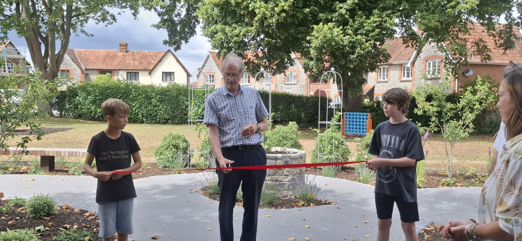 The new sensory garden in Merriman Park opened under sunny skies, drawing residents to celebrate this inclusive, calming space designed to engage the senses. (All photos: Street Parish Council) 
