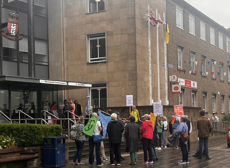 Protesters rally outside Warwickshire County Council ahead of crucial council meeting (image via Nub News)