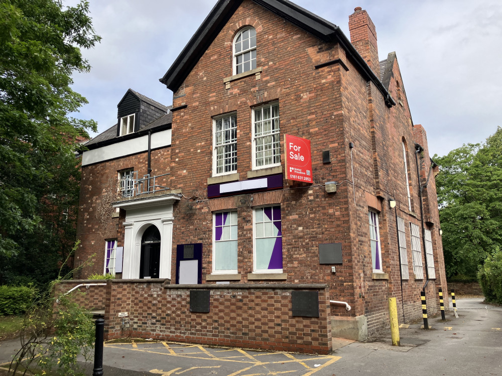 The former NatWest branch in Heaton Moor is now for sale, after having closed in June along with other branches across the country (Image - Declan Carey LDRS) The former NatWest branch in Heaton Moor is now for sale, after having closed in June along with other branches across the country (Image - Declan Carey LDRS)