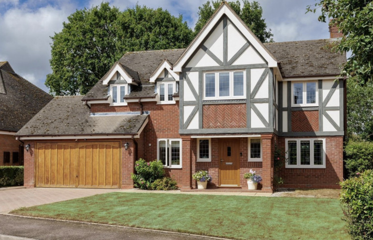 This week we have looked at a five-bedroom house on Fairhurst Drive in Leamington Spa for £1,100,000