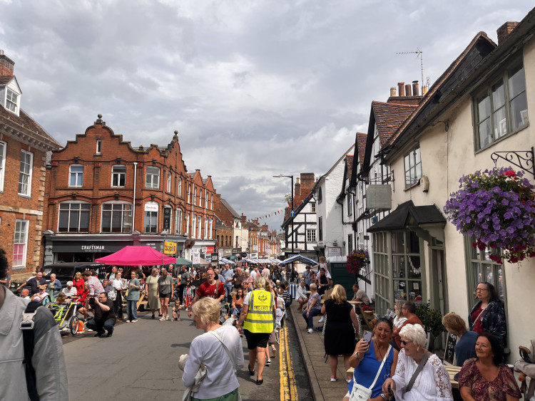  Warwick's Smith Street Party returned, featuring local stalls and entertainment (image via Nub News)