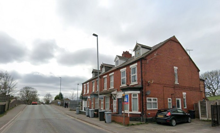 Plans to convert two flats at 523 West Street into a six-bed house in multiple occupation (HMO) have been recommended for approval despite several objections (Google).