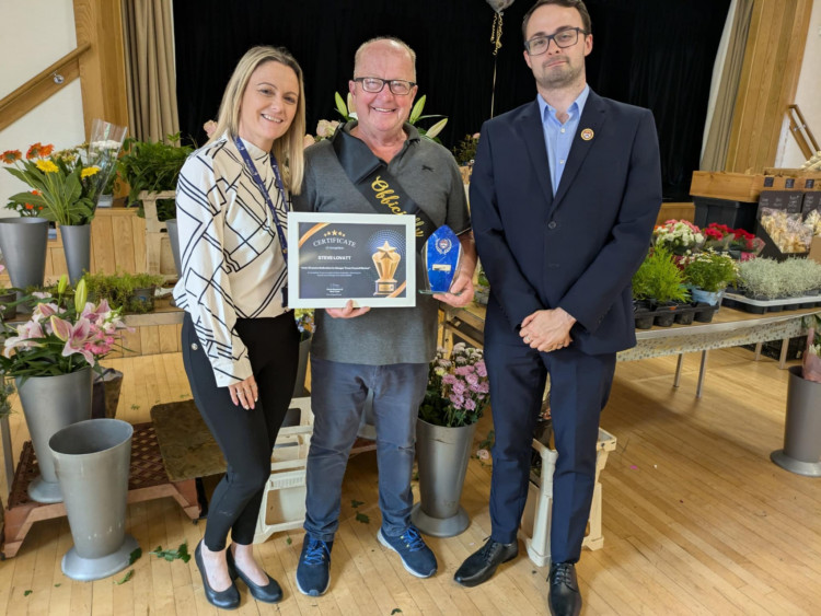 Carrie Dempsey from Alsager Civic with Cllr Michael Unett and florist Steve Lovatt after today's presentation. (Photo: Nub News)