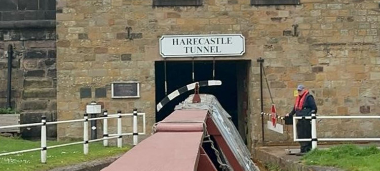 Dane Narrowboat Trip – Middleport & through Harecastle Tunnel Dane Narrowboat Trip – Middleport & through Harecastle Tunnel