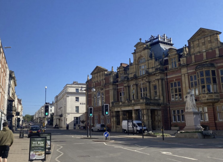 oyal Leamington Spa Town Council is seeking a new Deputy Town Clerk (image via Nub News)