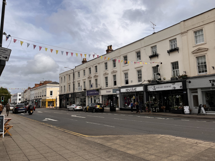 In July, 12  local eateries and shops earned five-star hygiene ratings from the FSA (image via Nub News)