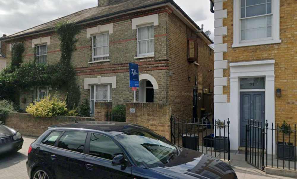 The proposed site is located in 89 High Street Hampton Hill TW12 1NH The proposed site is located in 89 High Street Hampton Hill TW12 1NH