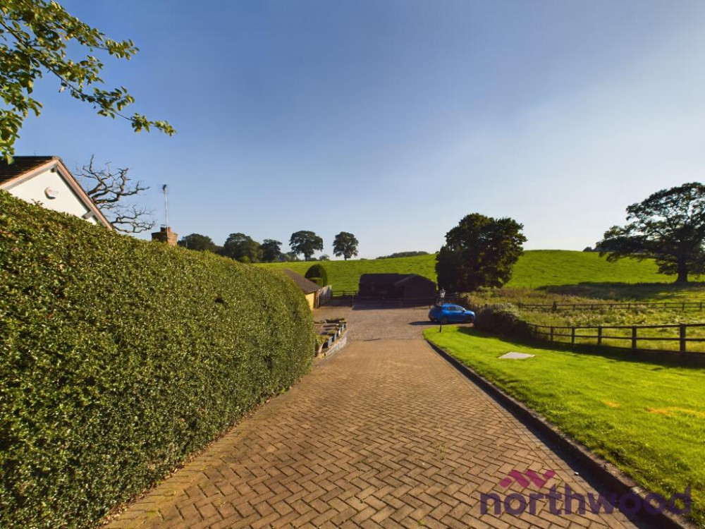Driveway (Credit: Bespoke by Northwood)