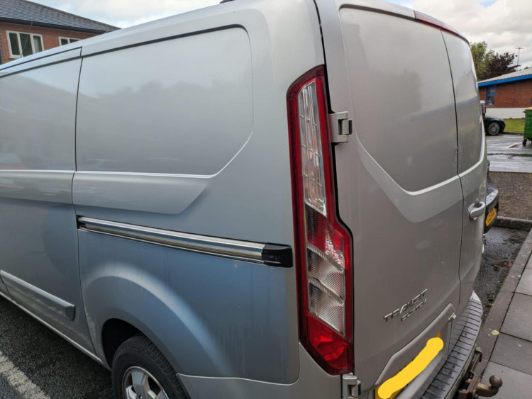 An Alsager councillor is calling on delivery drivers to be DBS checked. (Photo: Nub News)