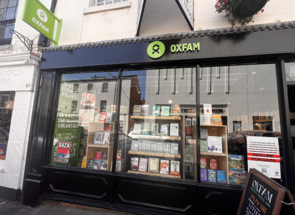 Newly relocated Oxfam opens in Leamington (image via Nub News) 
