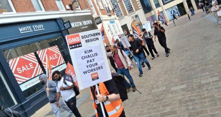 Kingston parking wardens continue their industrial action as pressure grows on council (Credit: GMB Union)