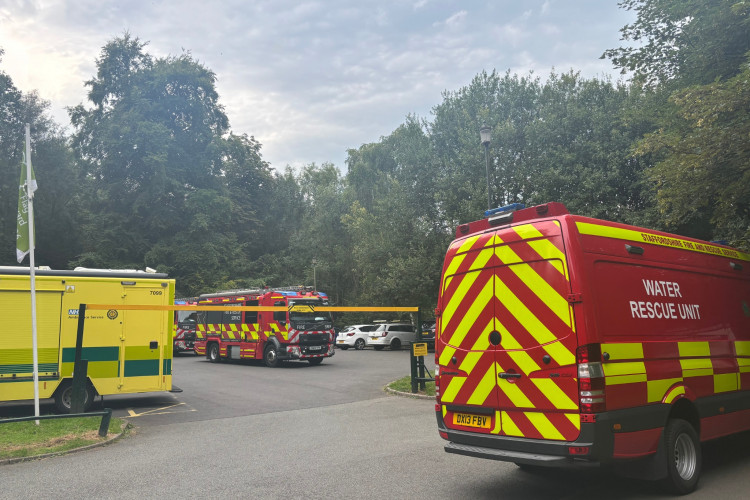 There is a large emergency service response at Bathpool Park this afternoon after 'a man entered the water'.(supplied)