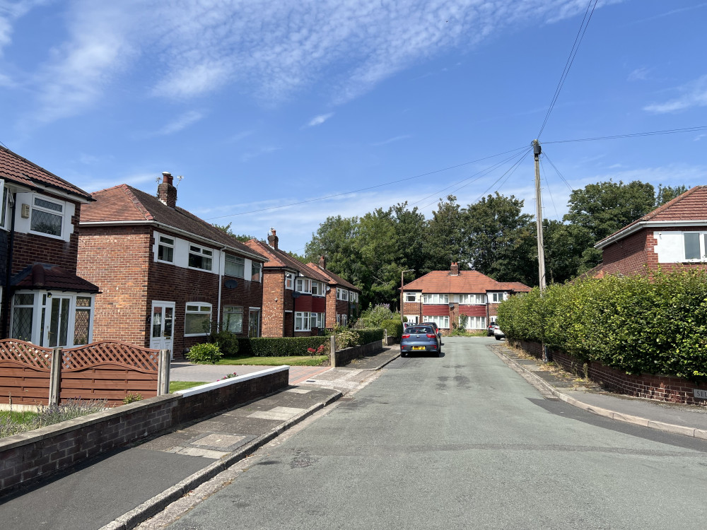 Residents of Selsey Avenue in Cheadle Heath have said the smell of sewage from a nearby treatment works has been 'worse than usual' (Image - Declan Carey LDRS) Residents of Selsey Avenue in Cheadle Heath have said the smell of sewage from a nearby treatment works has been 'worse than usual' (Image - Declan Carey LDRS)