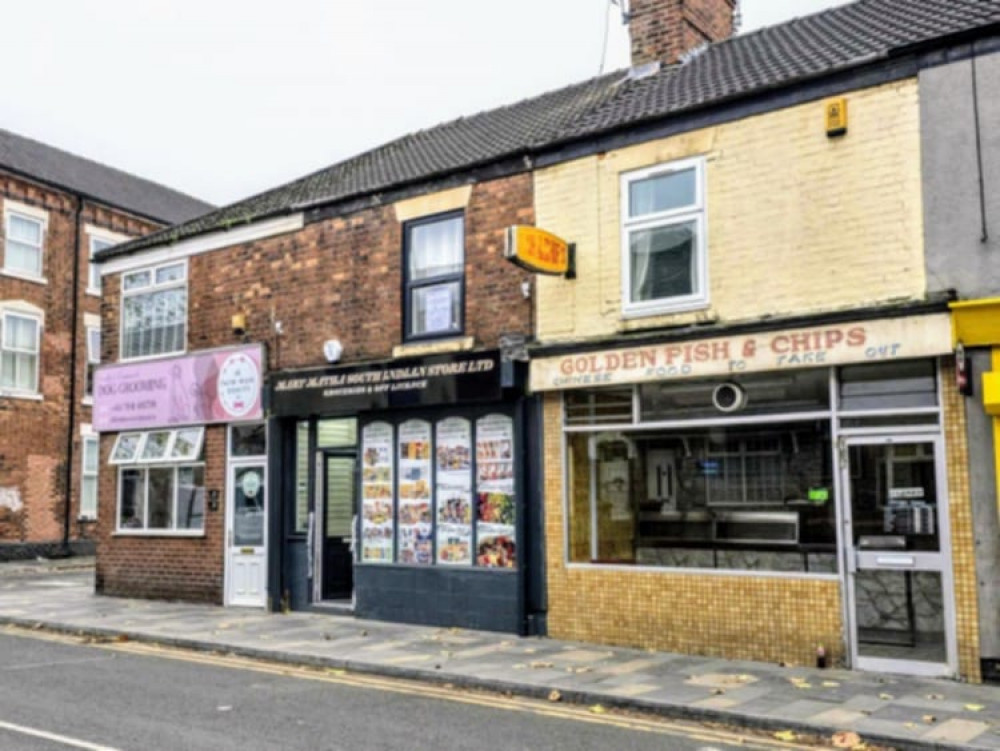 Applicant, Mr Ani Francis Thottupuram, has submitted a change of use from commercial to residential on the first floor of 100 West Street (Ryan Parker).