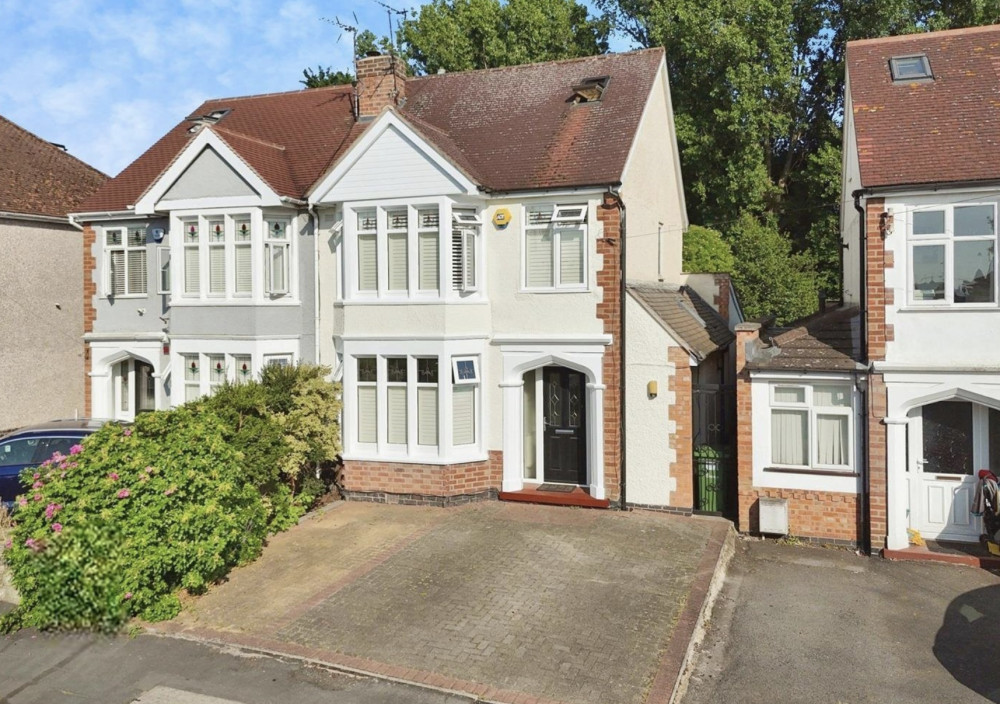 This week we looked at a four-bedroom home on Kinross Road, Cubbington, Leamington Spa for £500,000 This week we looked at a four-bedroom home on Kinross Road, Cubbington, Leamington Spa for £500,000