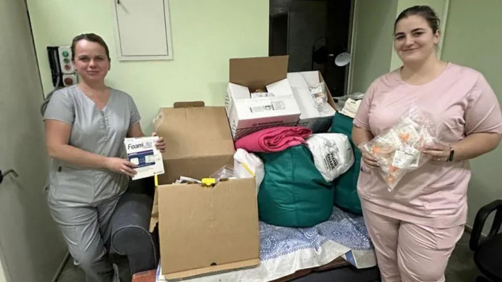 Harriet Ray plans to drive a Mitsubishi L200 filled with medical supplies to Ukraine, raising funds for combat tourniquets to save lives.