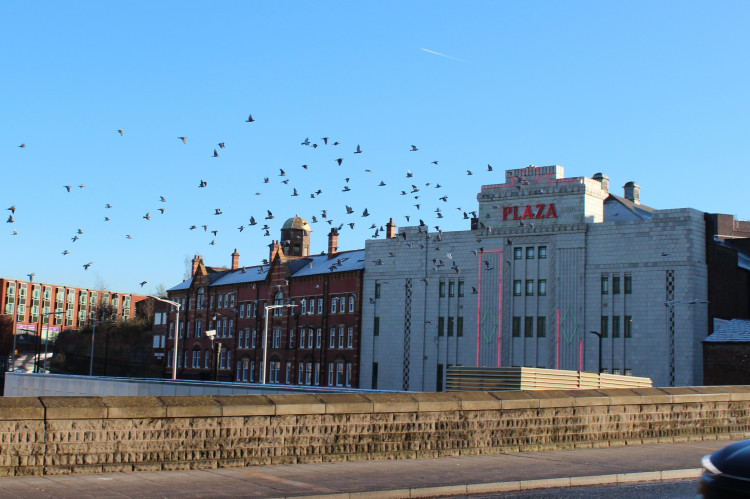 There is lots going on in and around Stockport this weekend, including live music, live comedy, and more (Image - Nub News)