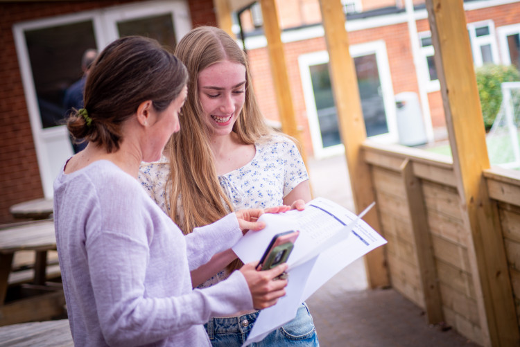 Arnold Lodge School in Leamington Spa celebrates outstanding GCSE results, with 23% of grades 7-9. (image supplied)