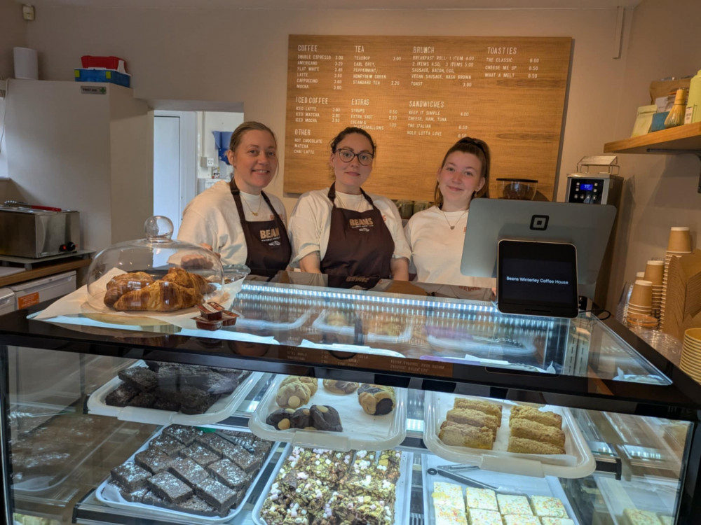 Owner Amey with her aunt Rachel (left) and cousin Sophie far right. (Photo: Nub News)   