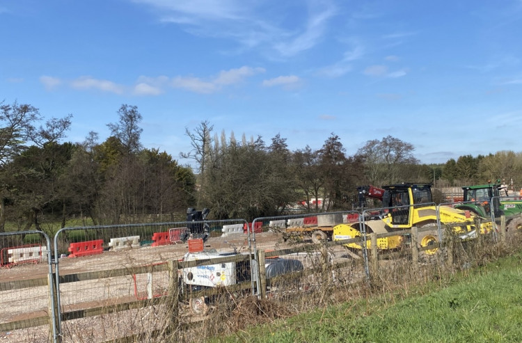 HS2 works along Dalehouse Lane in Kenilworth (image by Nub News)