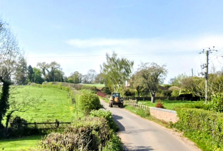 On Monday 25 August, Cheshire Fire and Rescue Service received reports of an incident on Longhill Lane, Audlem (Google).