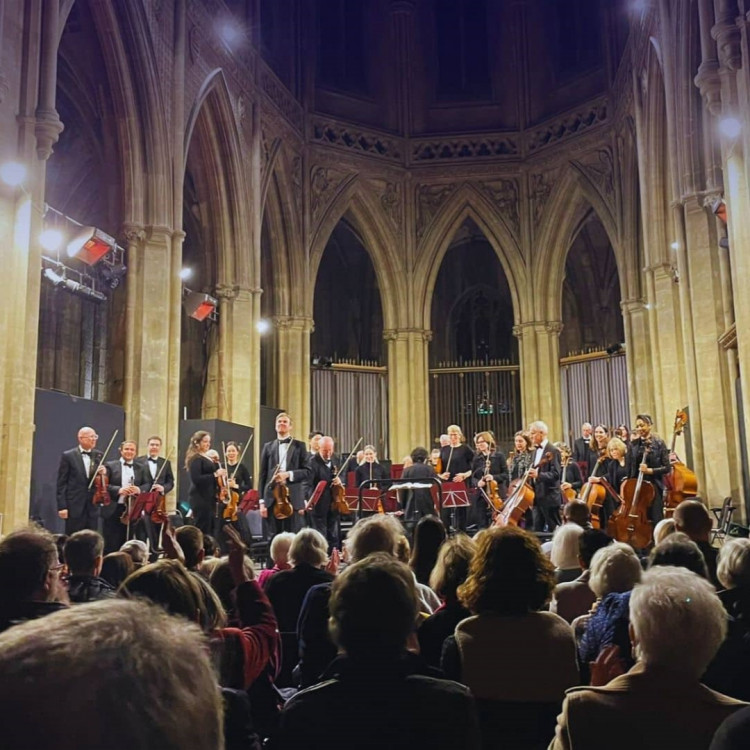 Thames Philharmonia performs Sibelius and Rimsky-Korsakov Thames Philharmonia performs Sibelius and Rimsky-Korsakov