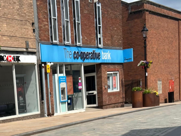 Co-operative Bank Macclesfield (Credit: Nub News)