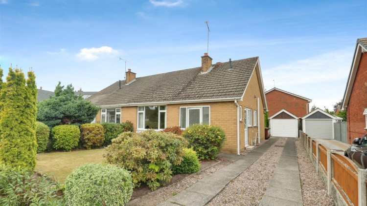  Well-maintained bungalow with detached garage and conservatory for sale.  (Photo: Stephenson Browne)