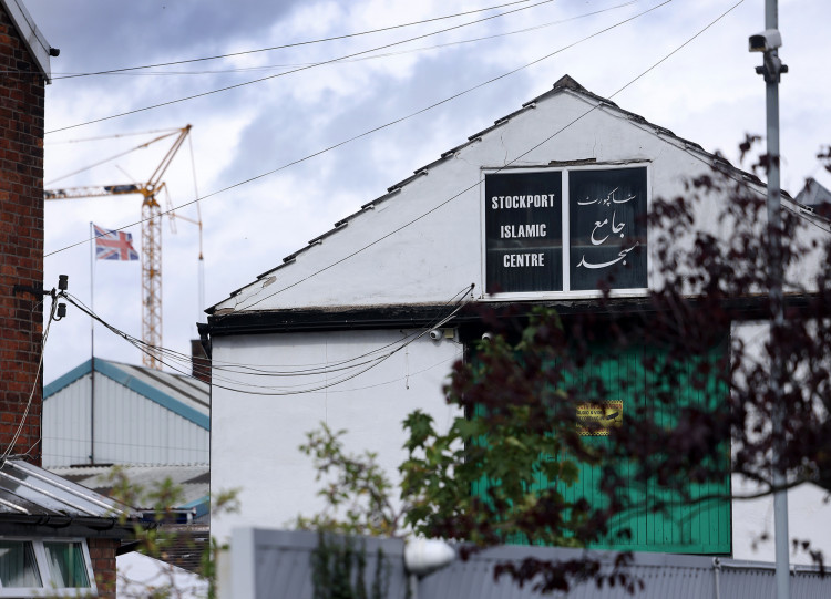 Stockport Islamic Centre, based near Higher Hillgate, said they would proudly fly the St George's Cross in a display of togetherness (Image - Sean Hansford)
