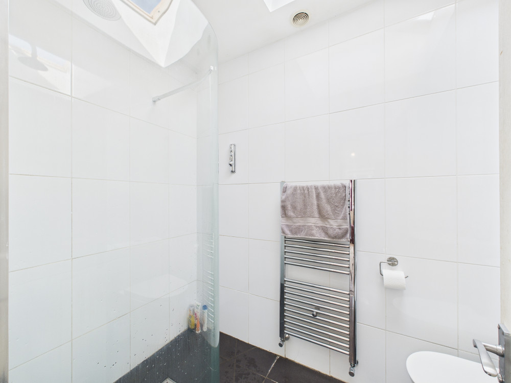 En suite (Credit: Bespoke by Northwood) En suite (Credit: Bespoke by Northwood)